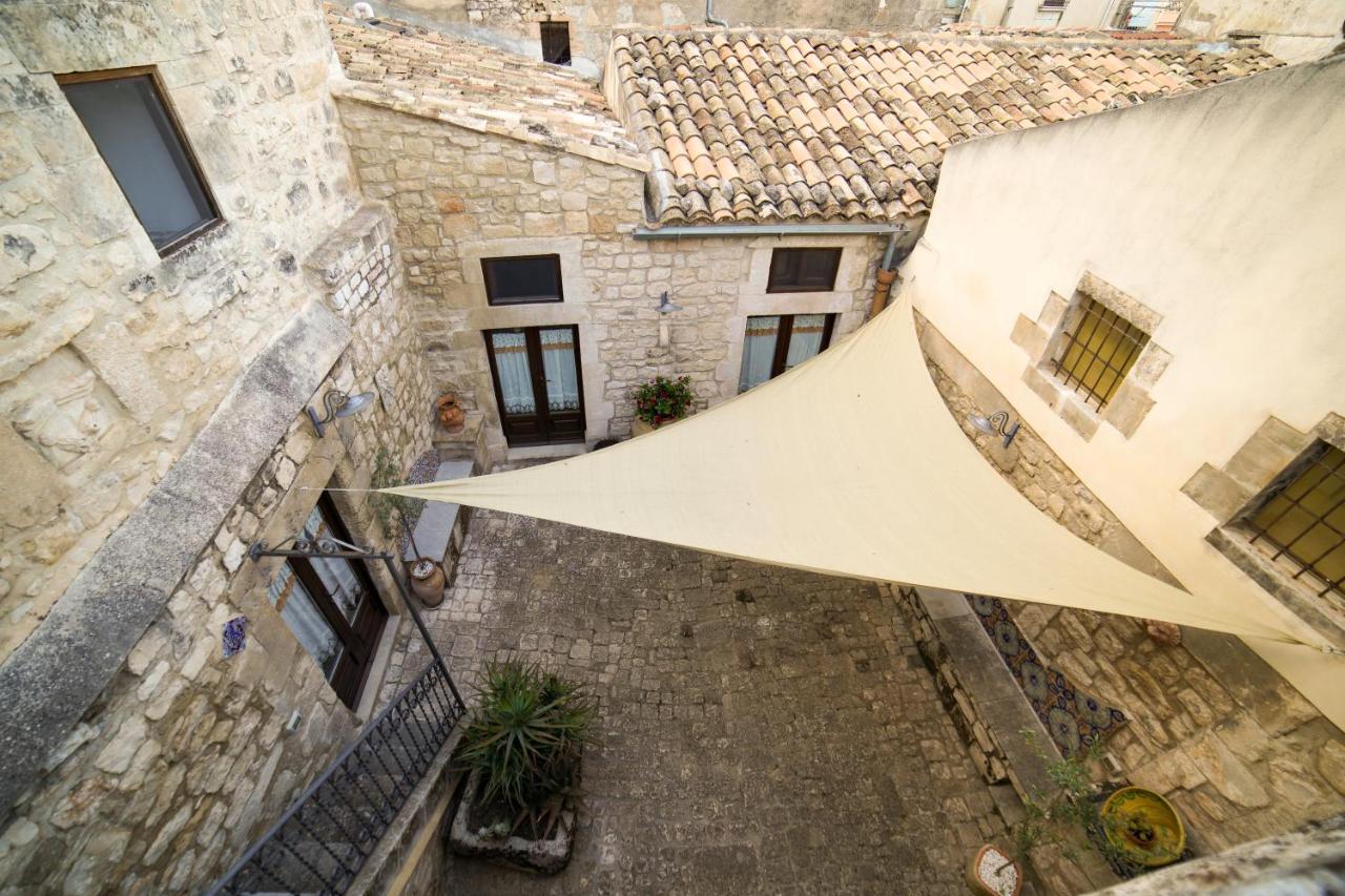 Historic Modica Villa ภายนอก รูปภาพ