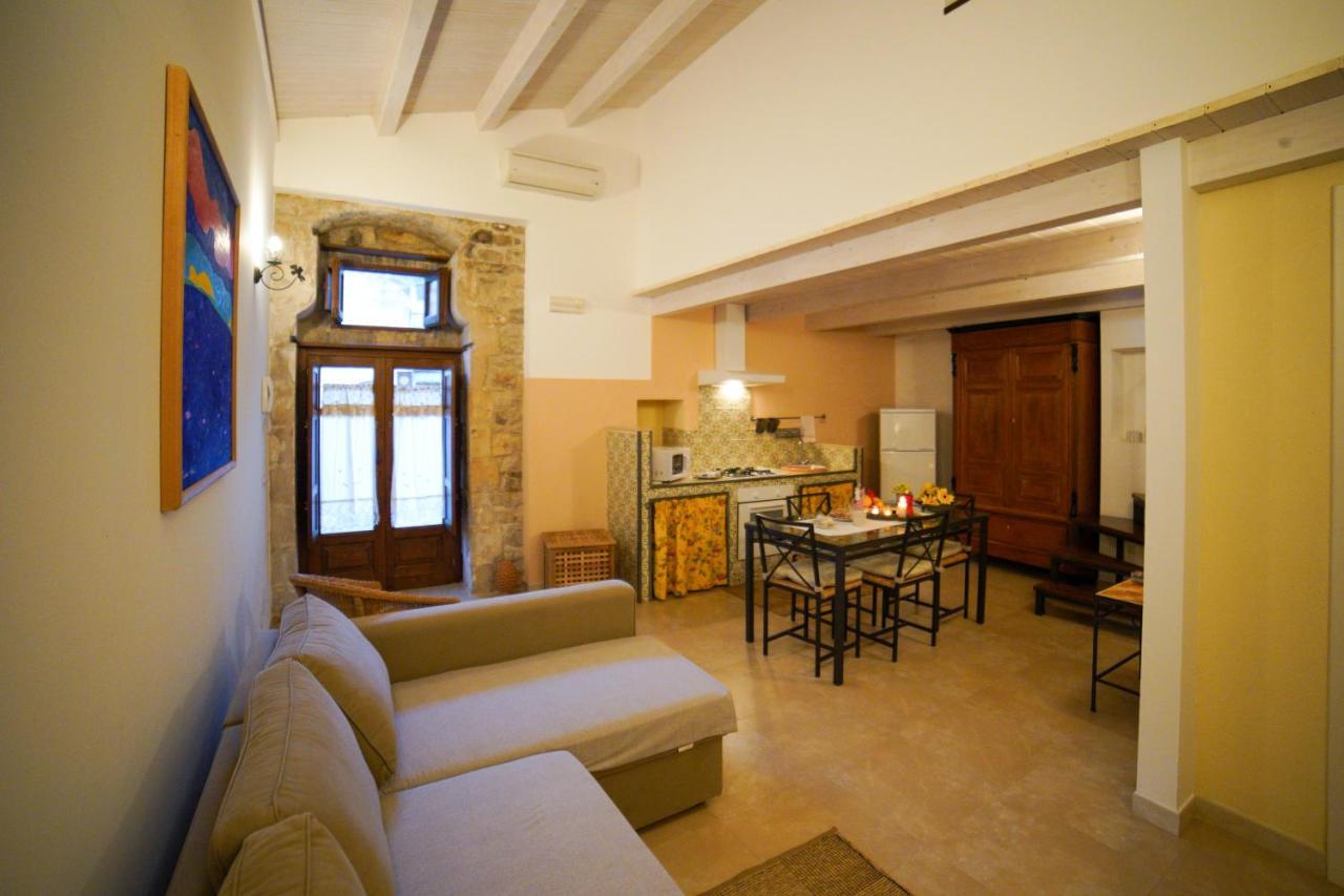 Historic Modica Villa ภายนอก รูปภาพ